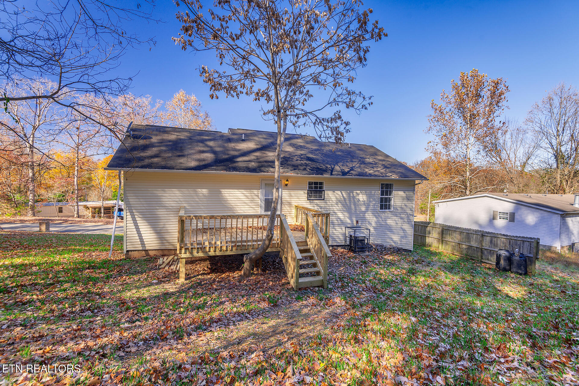503 Long Avenue Newport, TN 37821 - Photo 21 of 25 Shandi-503-Long-Avenue-Newport_Exterior-