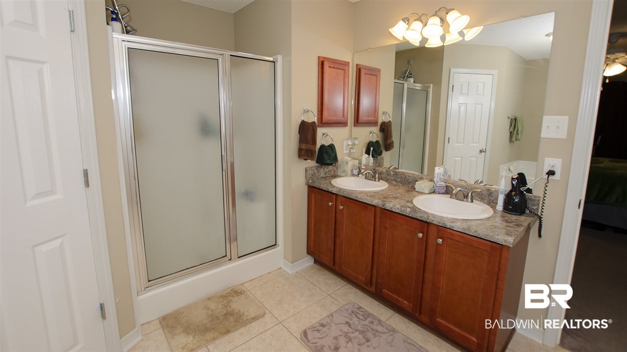9604 Downing Way West Mobile, AL 36695 - Photo 15 of 24 Master Bath
