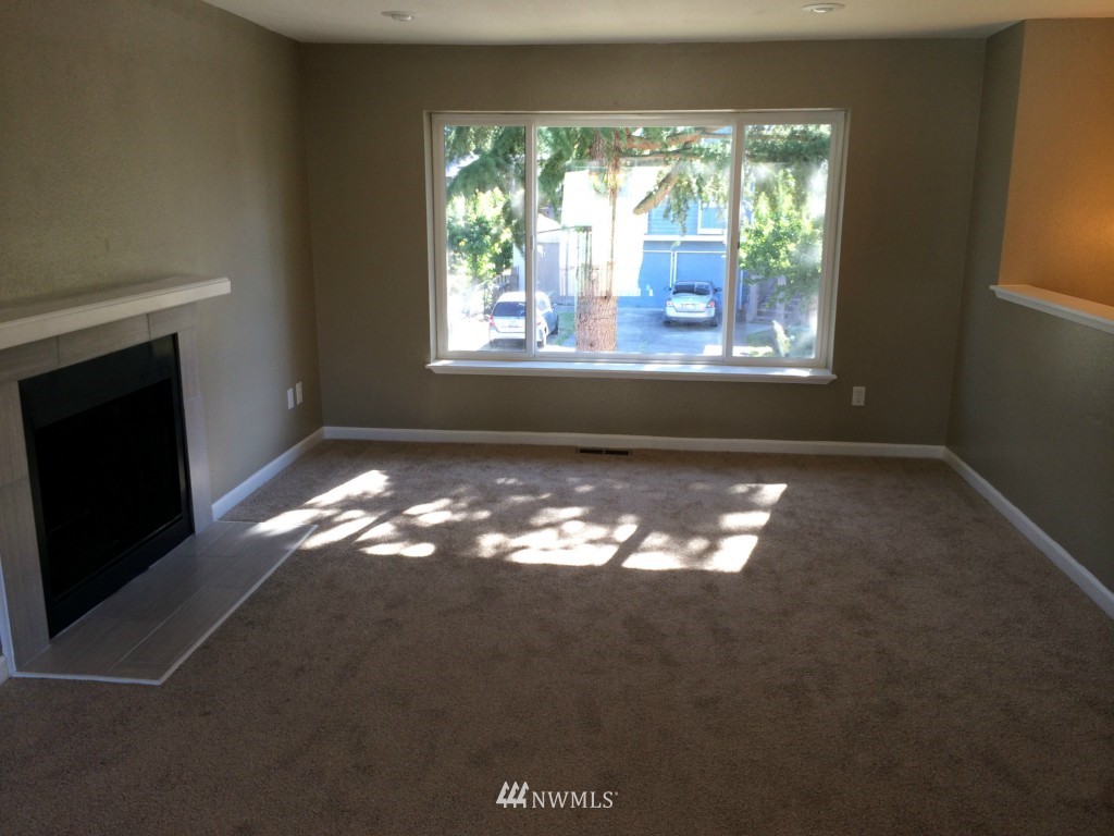 18827 110th Court Southeast Renton, WA 98055 - Photo 11 of 25 Gallery Image 11