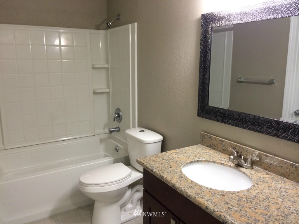 18827 110th Court Southeast Renton, WA 98055 - Photo 14 of 25 Gallery Image 14