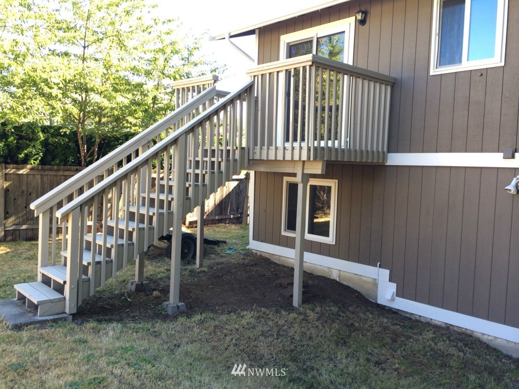 18827 110th Court Southeast Renton, WA 98055 - Photo 21 of 25 Gallery Image 21
