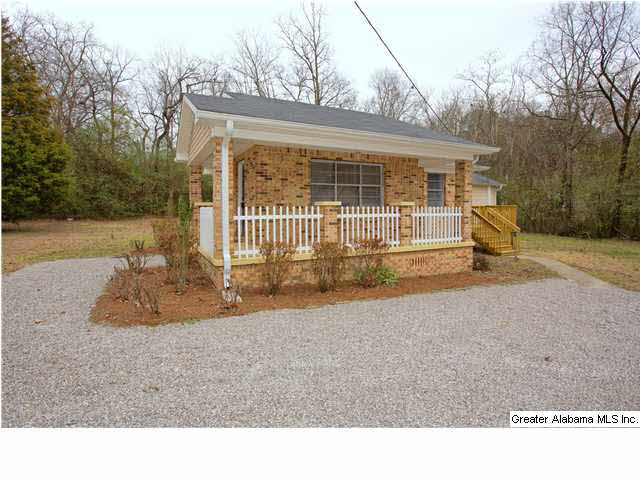468 Avon Circle Mount Olive, AL 35117 - Photo 2 of 28