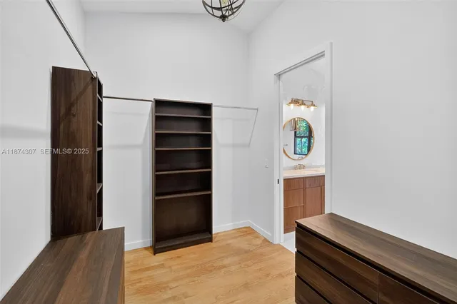 $4,900,000 | 2330 Overbrook Street, Coconut Grove, FL 33133