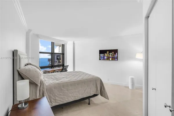 $1,350,000 | 1121 Crandon Boulevard, Unit E1203, Key Biscayne, FL 33149