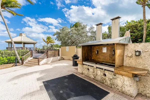 $1,350,000 | 1121 Crandon Boulevard, Unit E1203, Key Biscayne, FL 33149