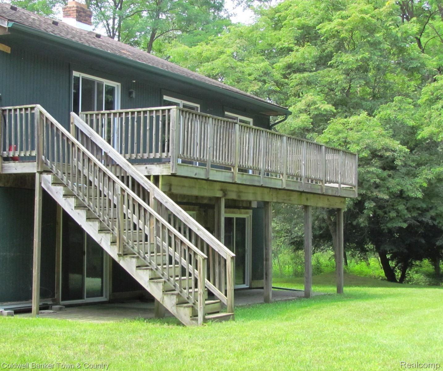 3962 Fisher Road Howell, MI 48855 - Photo 21 of 27 IMG_0722.JPG