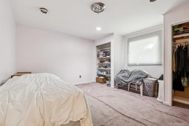 $1,298,000 | 219 Narrow Lane, Woodmere, NY 11598