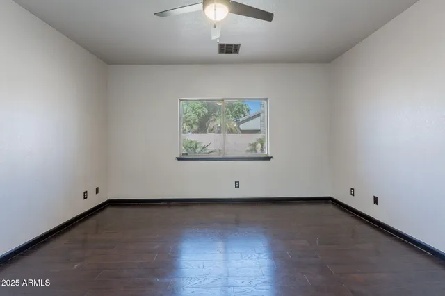 $1,900 | 11820 West Cambridge Avenue, Avondale, AZ 85392