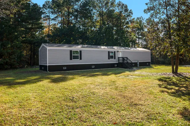 $239,900 | 108 Browns Family Place, Cross, SC 29436