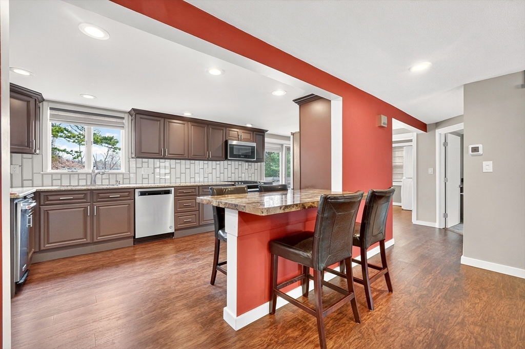 31 Water Street Saugus, MA 01906 - Photo 11 of 42