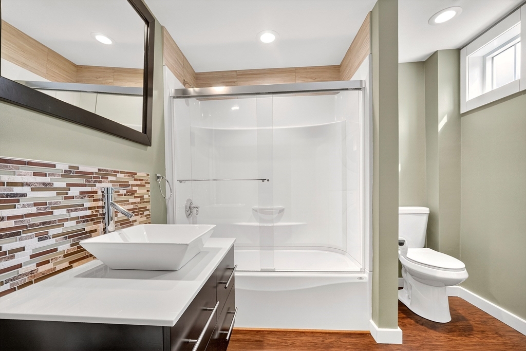 31 Water Street Saugus, MA 01906 - Photo 21 of 42