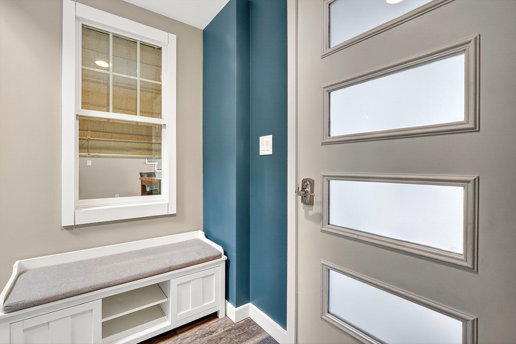 31 Water Street Saugus, MA 01906 - Photo 5 of 42