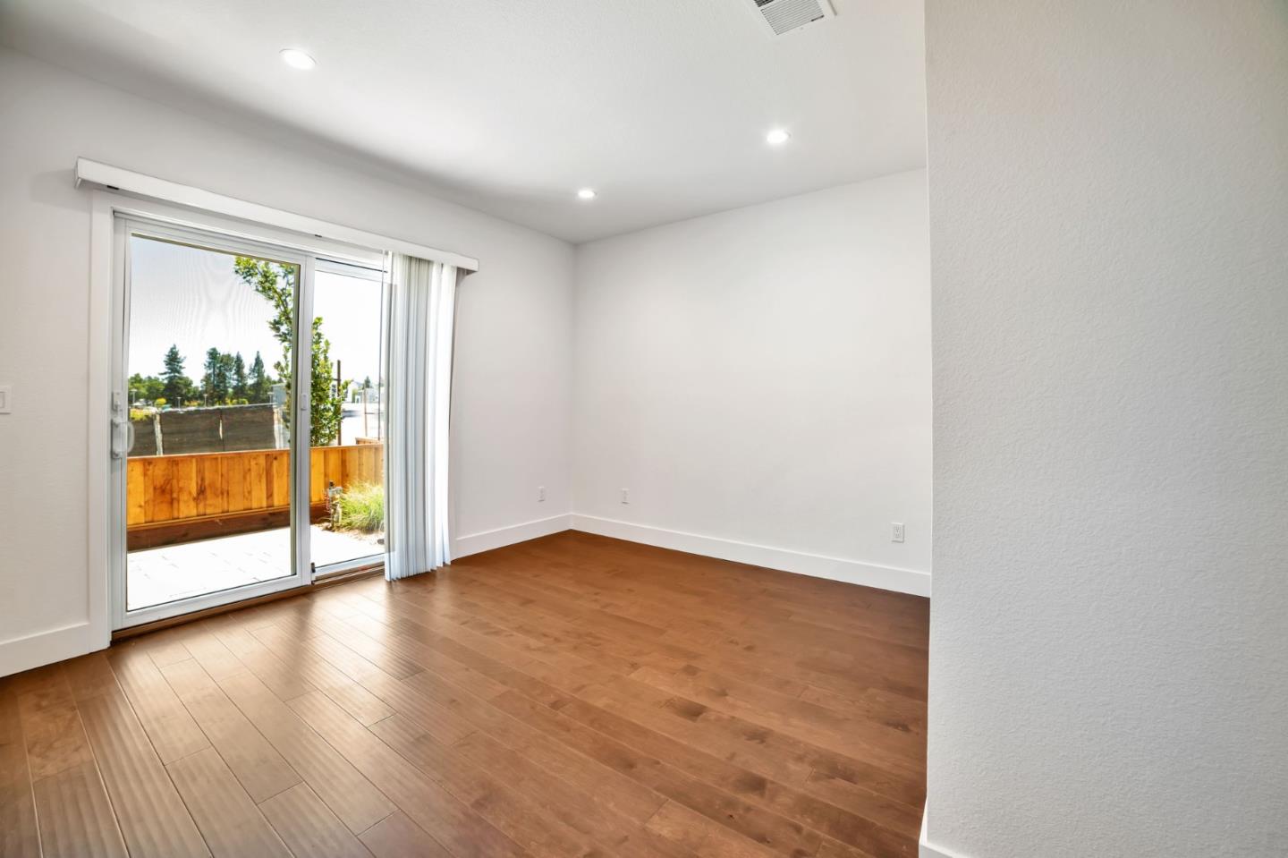 7017 Sunglow Terrace San Ramon, CA 94583 - Photo 3 of 26