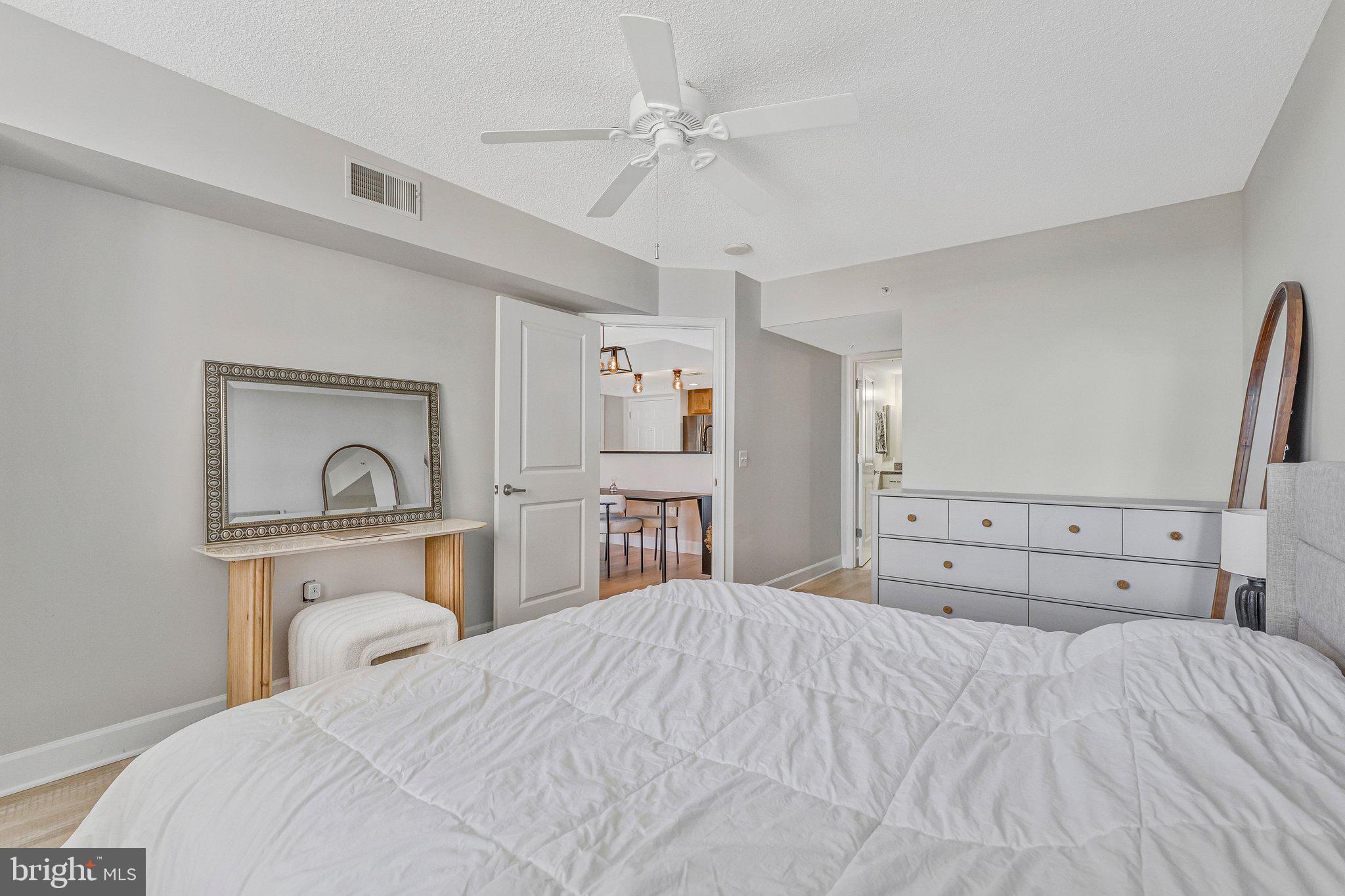 11800 Sunset Hills Road, Unit 826 Reston, VA 20190 - Photo 18 of 61