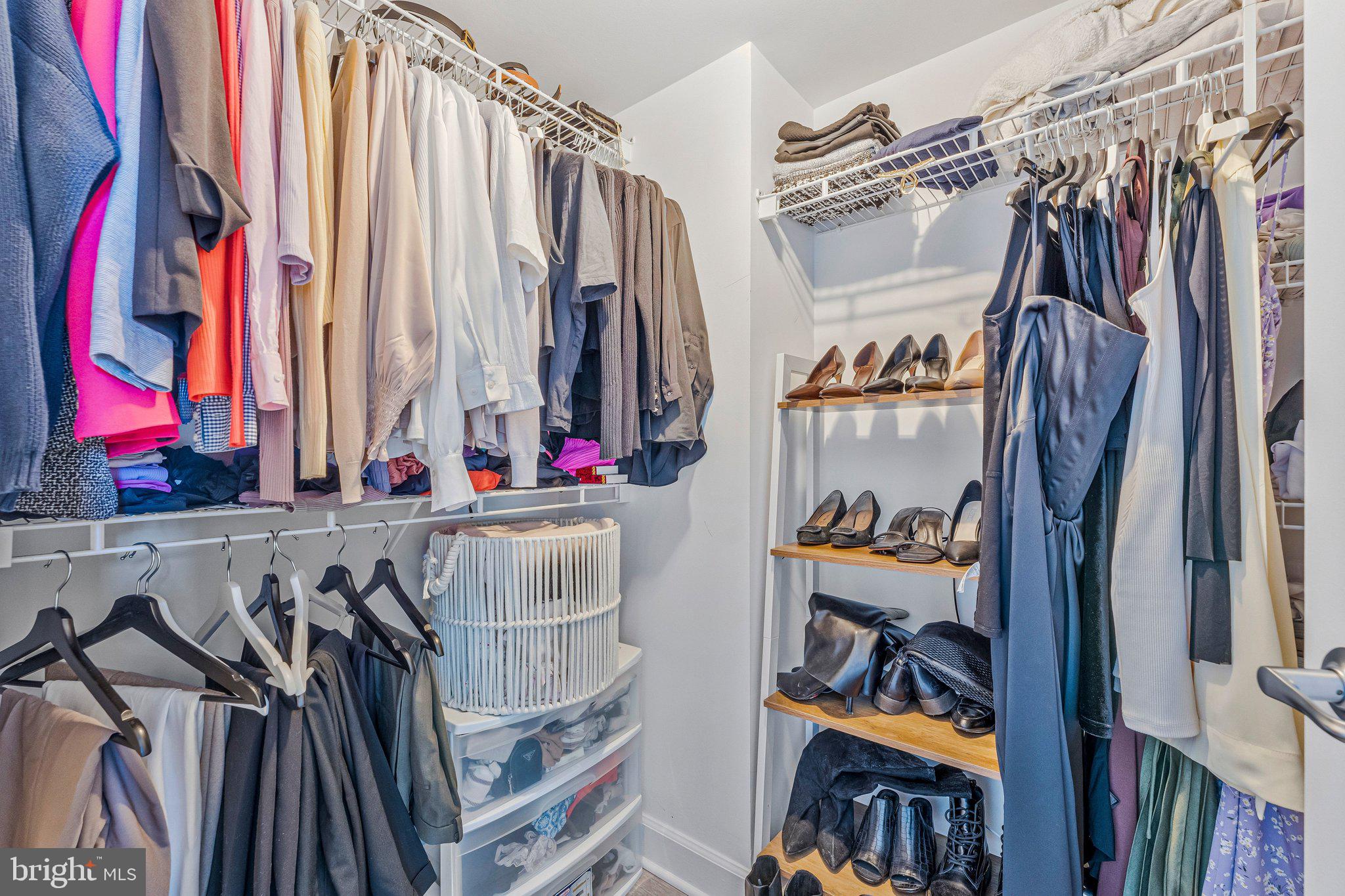 11800 Sunset Hills Road, Unit 826 Reston, VA 20190 - Photo 21 of 61 Spacious walk-in closet