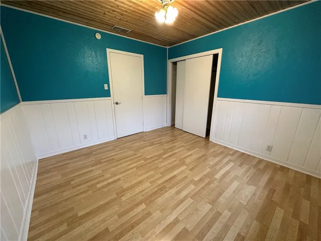 $1,895 | 606 Wilshire Place, Corpus Christi, TX 78411