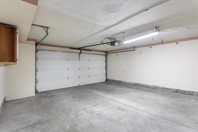 a view of a garage