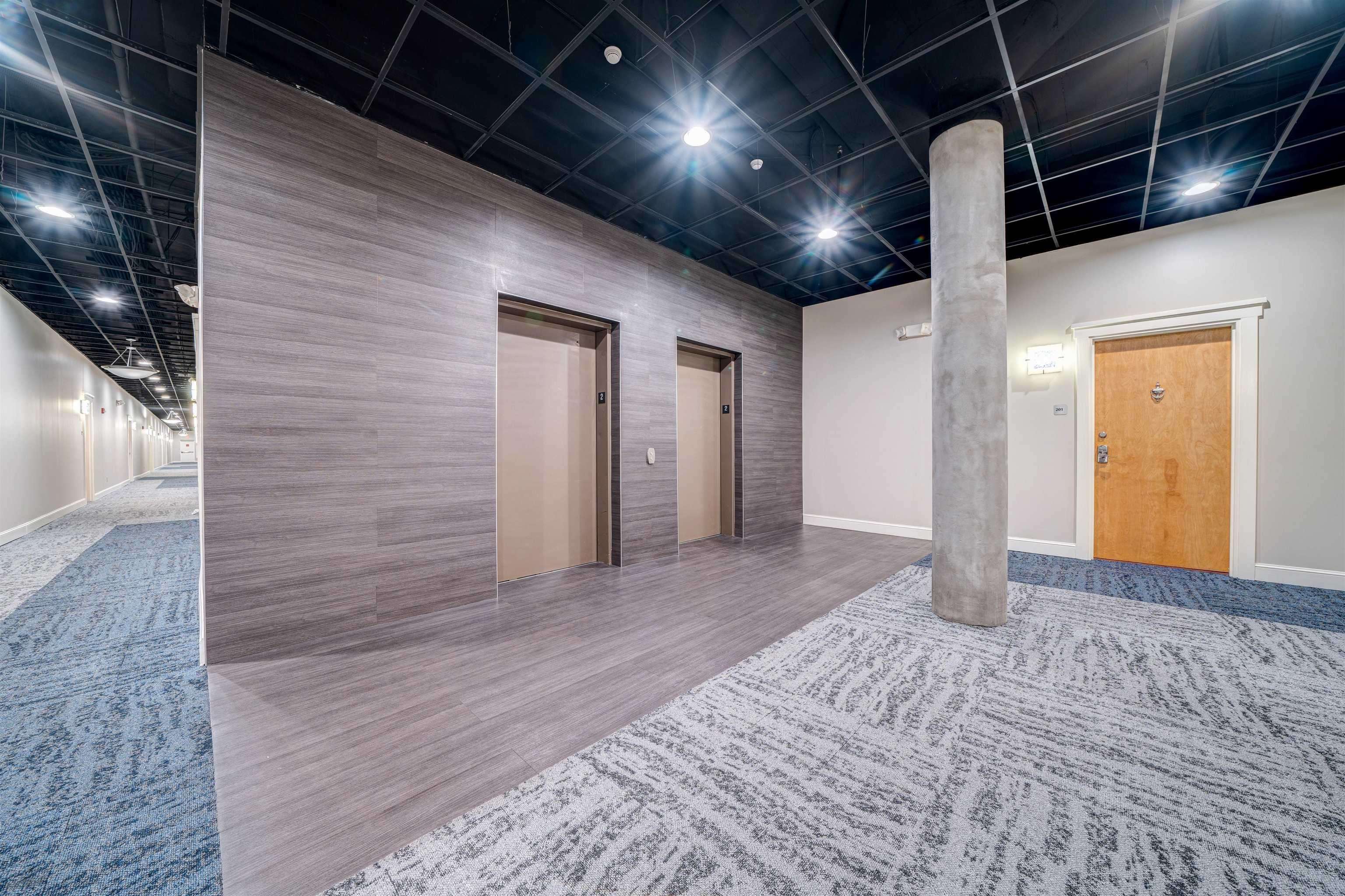 648 Riverside Drive, Unit 213 Memphis, TN 38103 - Photo 21 of 25 a view of hallway