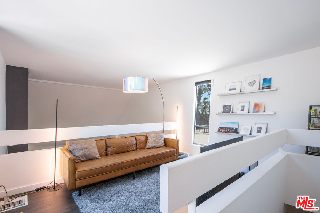 950 North Kings Road, Unit 341 West Hollywood, CA 90069 - Photo 12 of 22