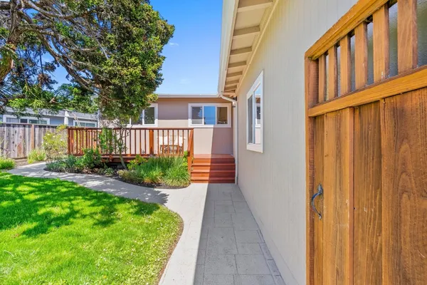 $1,268,888 | 1055 View Way, Pacifica, CA 94044
