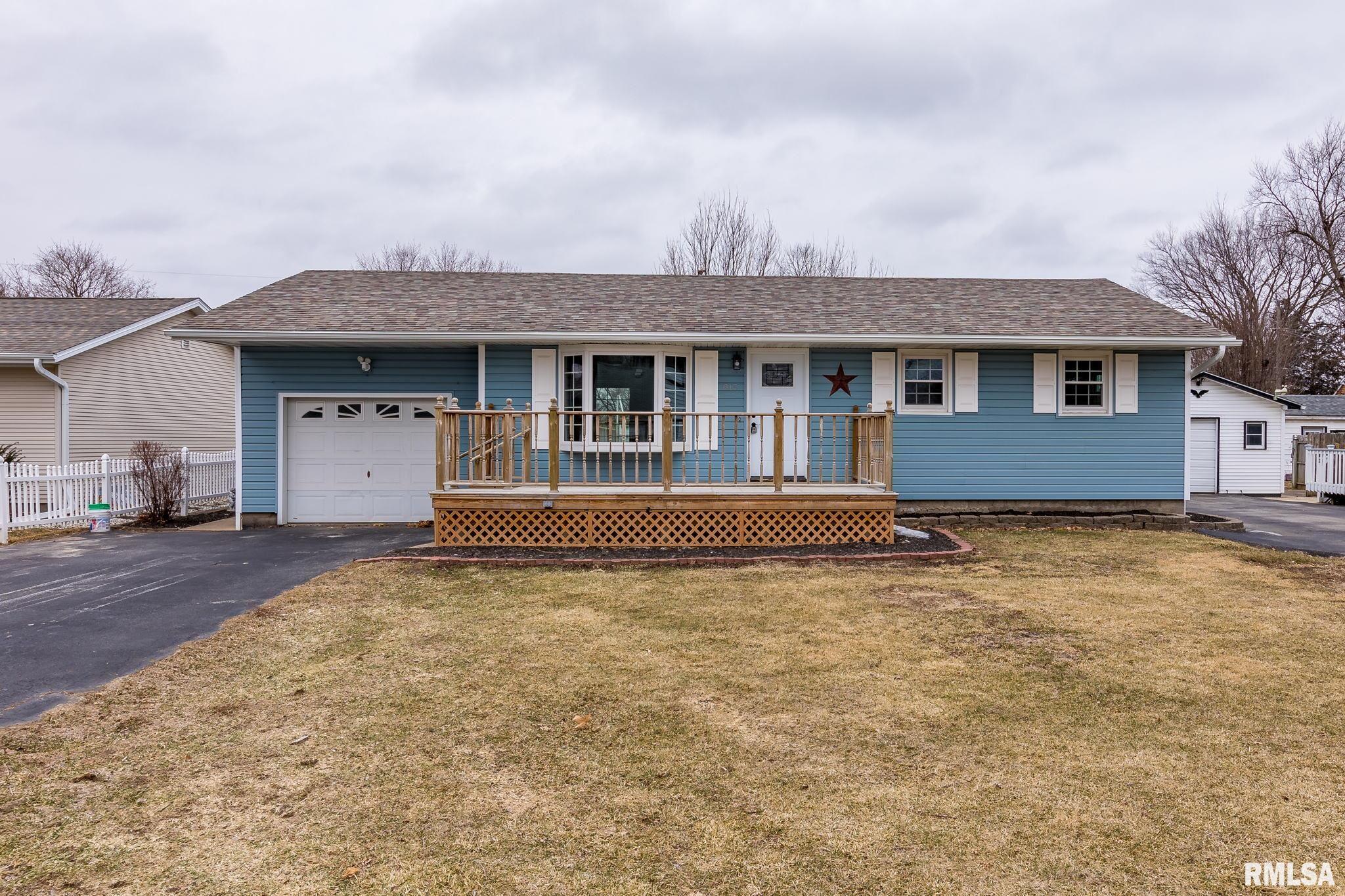 815 4th Street Colona, IL 61241 - Photo 1 of 25 Gallery Image 1