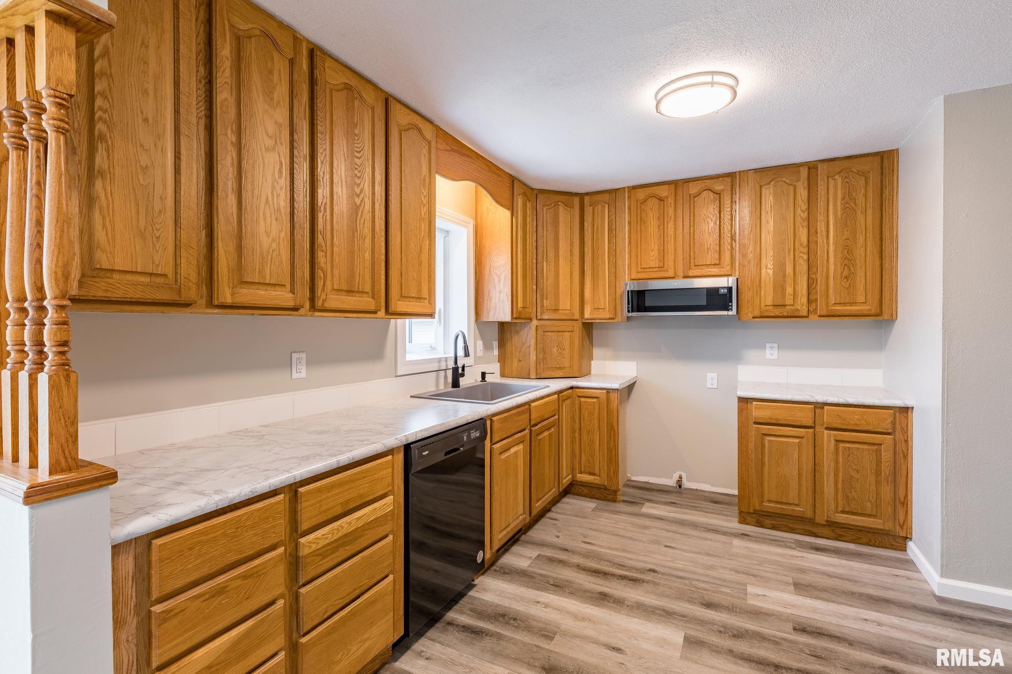 815 4th Street Colona, IL 61241 - Photo 7 of 25 Gallery Image 7