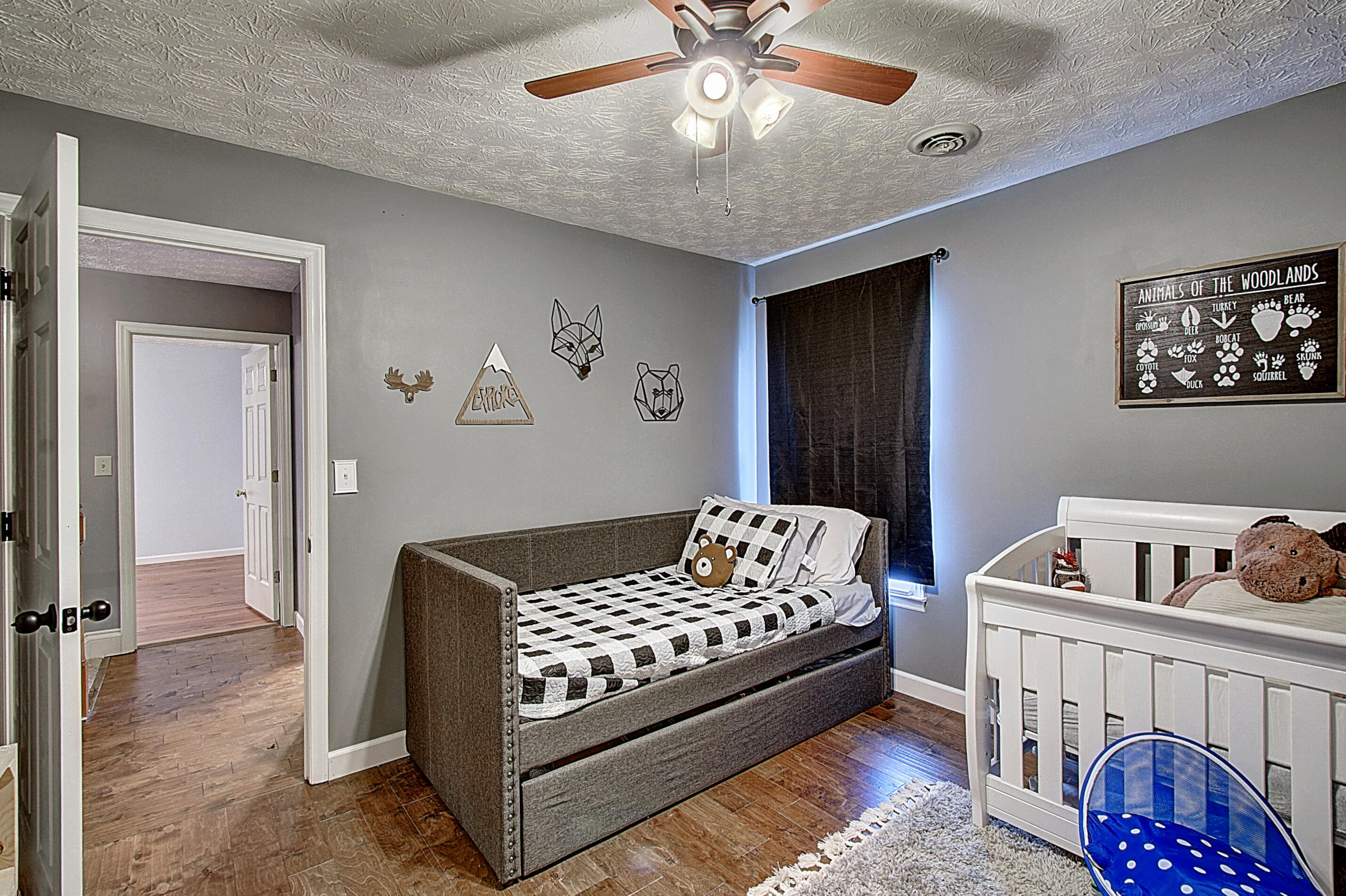 508 Mitchell Road Kingsport, TN 37663 - Photo 24 of 35 DSC_0217And8more
