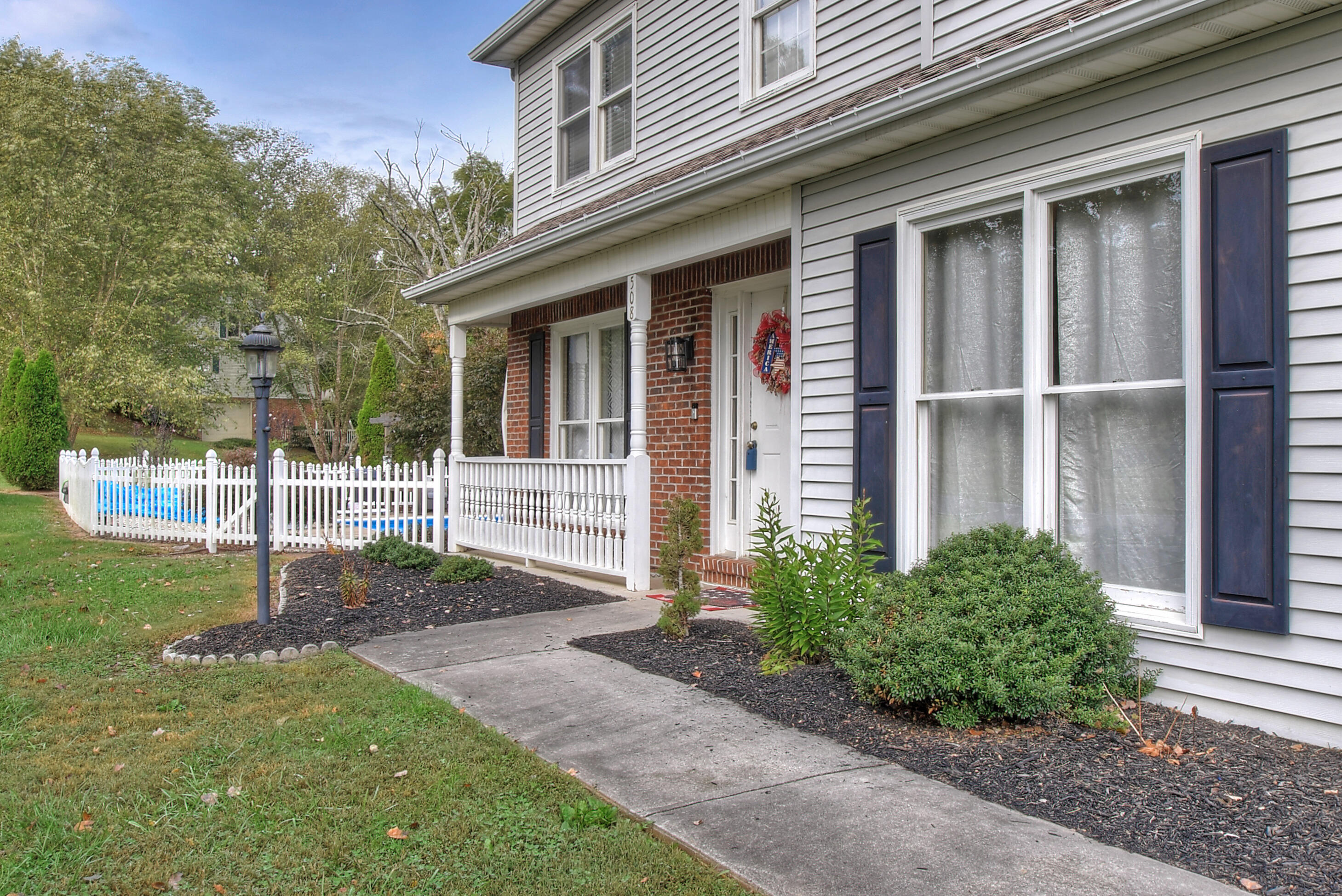 508 Mitchell Road Kingsport, TN 37663 - Photo 4 of 35 DSC_0025_26_27_28_29_30