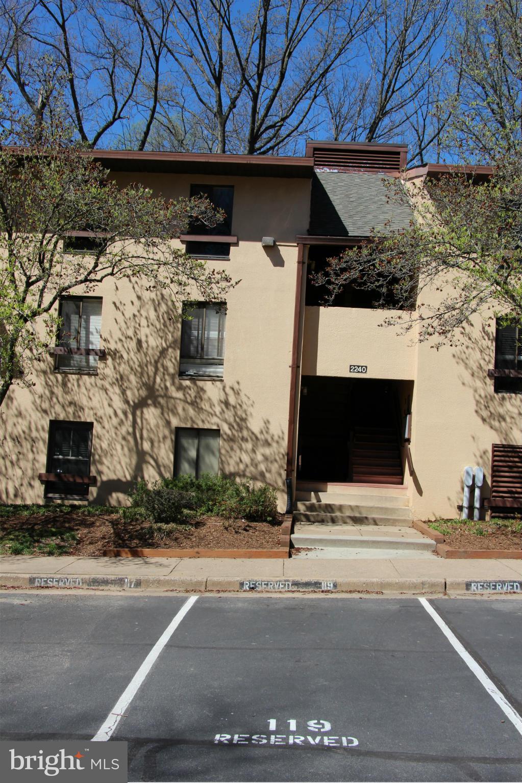 2240 Castle Rock Square, Unit 21C Reston, VA 20191 - Photo 1 of 30 Exterior (Front)