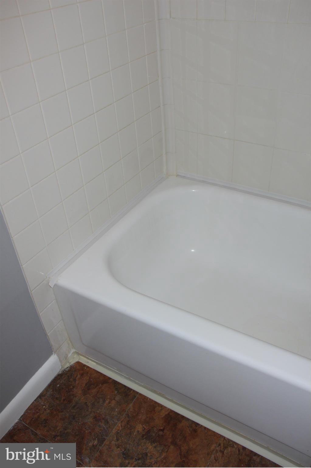 2240 Castle Rock Square, Unit 21C Reston, VA 20191 - Photo 14 of 30 Bath