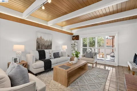 $799,950 | 19131 Waverly Avenue, San Lorenzo, CA 94541