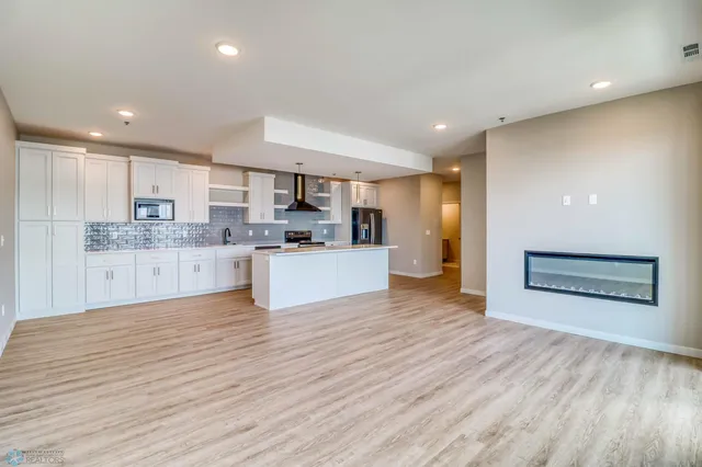 $339,000 | 360 32nd Avenue West, Unit 508, West Fargo, ND 58078