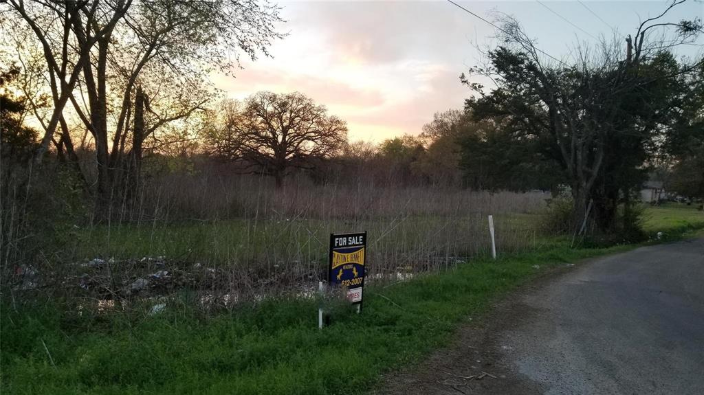 1180 Rosehill Road Terrell, TX 75160 - Photo 3 of 23 a backyard of a house with lots of green space and lake view