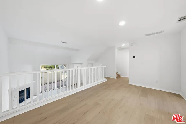 $745,000 | 25715 Wagner Way, Unit B, Stevenson Ranch, CA 91381