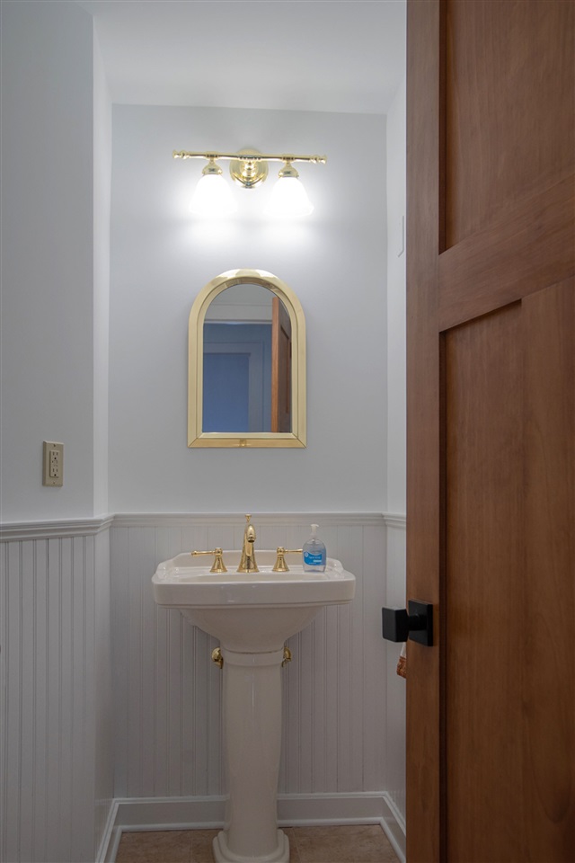2462 Windham Hill Road Townshend, VT 05359 - Photo 37 of 40 Gallery Image 37