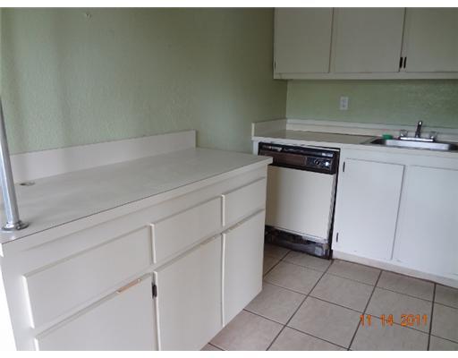 2000 Springdale Boulevard, Unit F204 Palm Springs, FL 33461 - Photo 4 of 11 Additional Photo