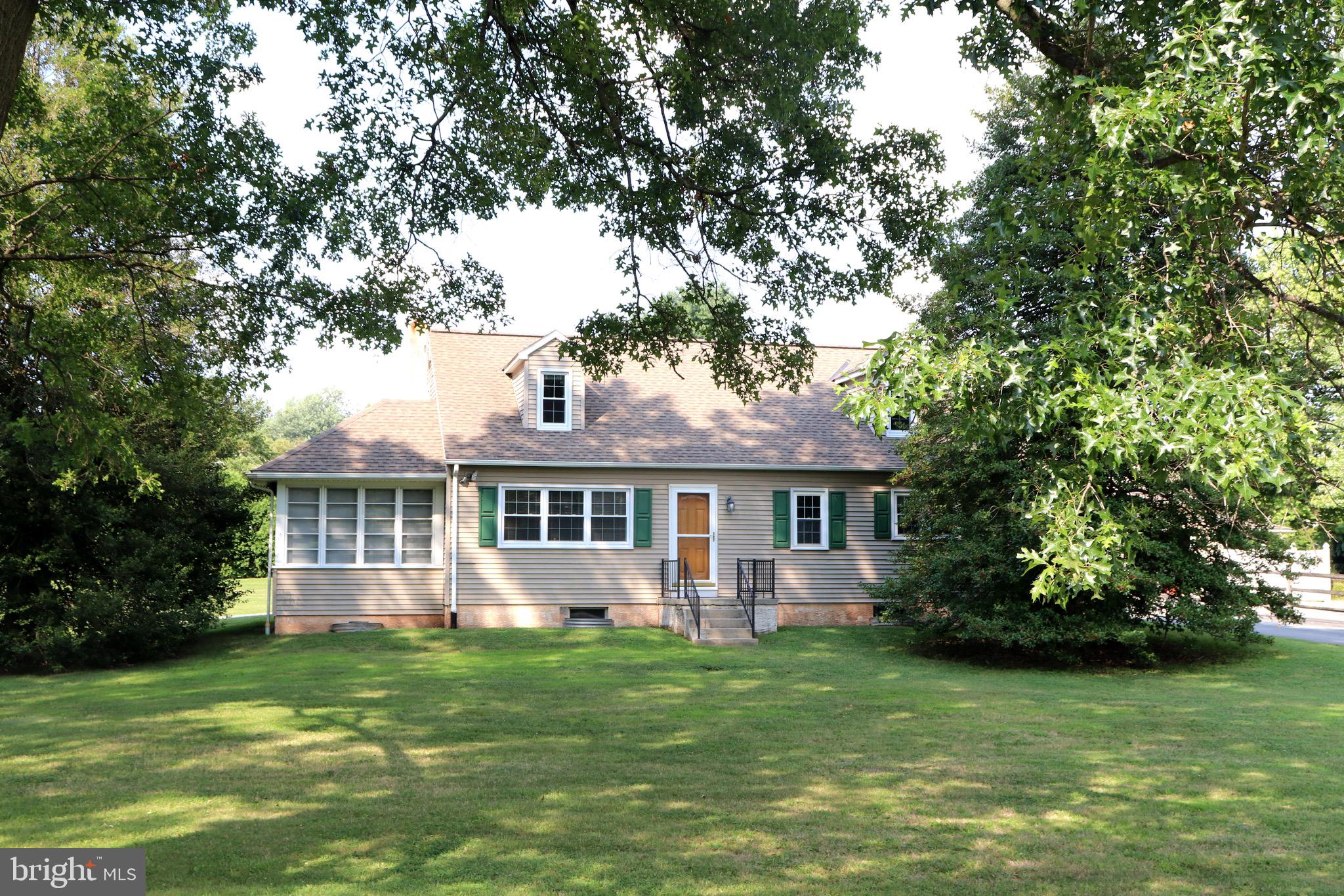 253 Stony Run Road Spring City, PA 19475 - Photo 1 of 45