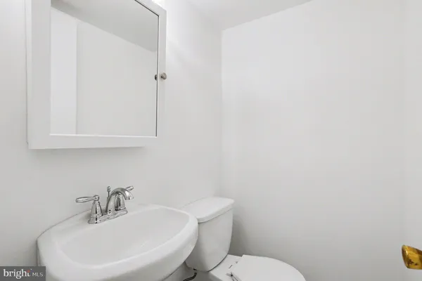 $260,000 | 133 Merryman Court, Unit 17, Annapolis, MD 21401