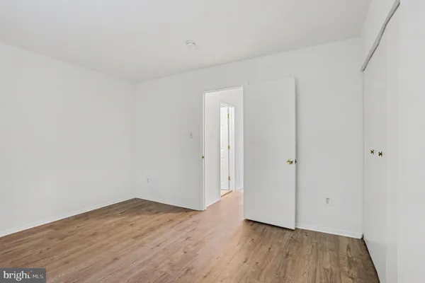 $260,000 | 133 Merryman Court, Unit 17, Annapolis, MD 21401