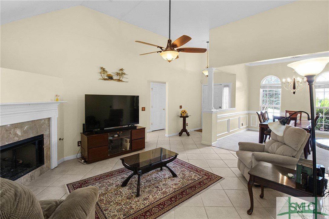 218 Pampas Drive Pooler, GA 31322 - Photo 13 of 50 Living Room