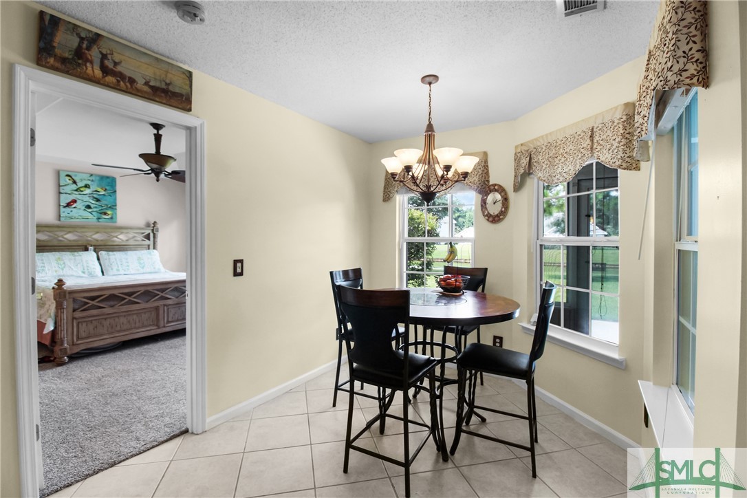 218 Pampas Drive Pooler, GA 31322 - Photo 17 of 50 Breakfast Nook