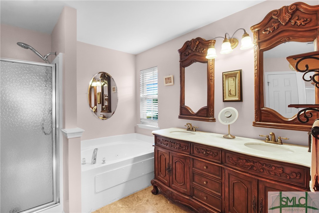 218 Pampas Drive Pooler, GA 31322 - Photo 21 of 50 Primary Bath