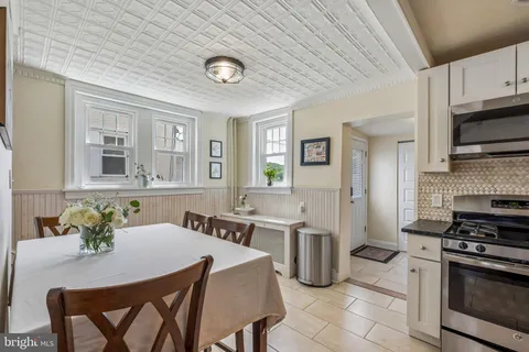 $615,000 | 105 Spring Mill Avenue, Conshohocken, PA 19428