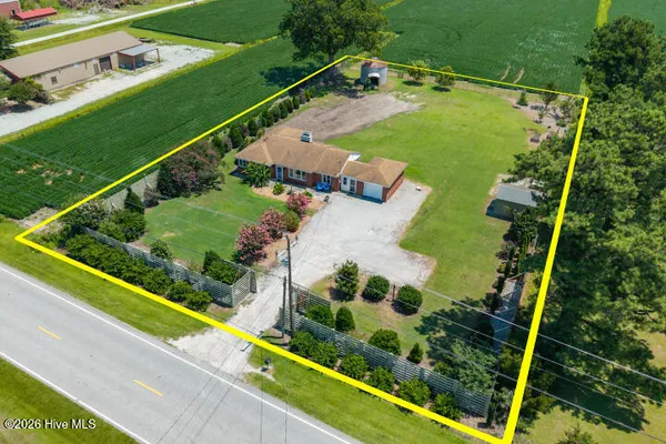 $375,000 | 22329 Highway 55, Oriental, NC 28571