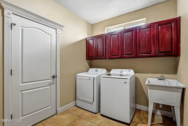 $624,999 | 935 Via Linda Court, El Paso, TX 79912