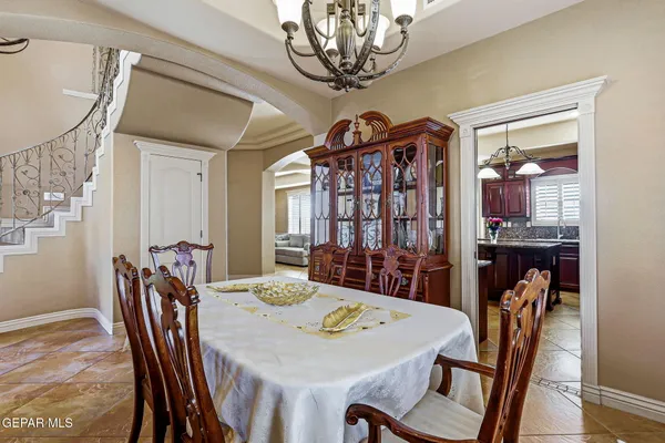 $624,999 | 935 Via Linda Court, El Paso, TX 79912