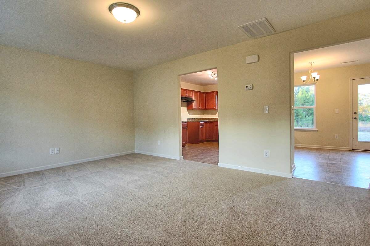 209 Old Timber Road Woodruff, SC 29388 - Photo 18 of 29 Gallery Image 18