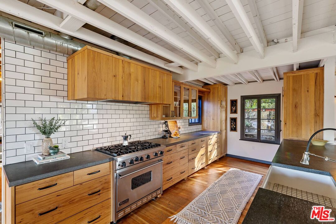 1551 Penny Road Topanga, CA 90290 - Photo 18 of 51