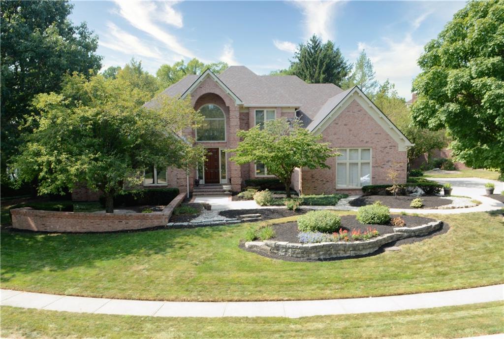 13638 Smokey Ridge Place Carmel, IN 46033 - Photo 2 of 41 Gallery Image 2