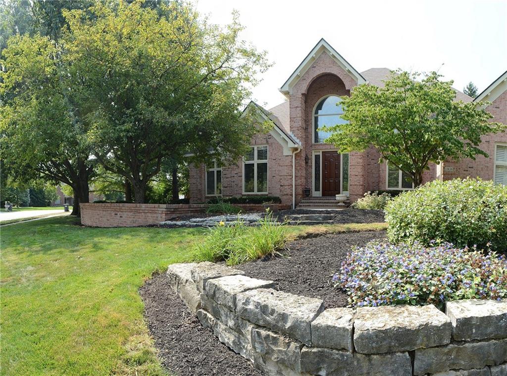 13638 Smokey Ridge Place Carmel, IN 46033 - Photo 4 of 41 Gallery Image 4